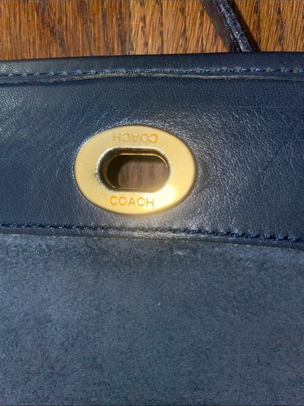 Coach vintage (pre 1994) 202-05 crossbody